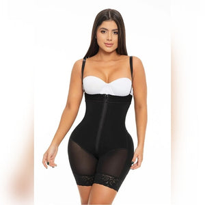 FAJA SHORT ESTRAPLE Y AJUSTE EN CIERRE CON REALCE INVISIBLE FANTASTIC POWERNET